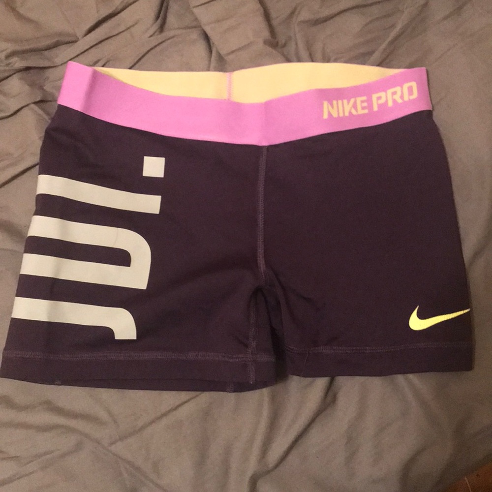 Dri-fit “Just Do It” Nike Pro shorts